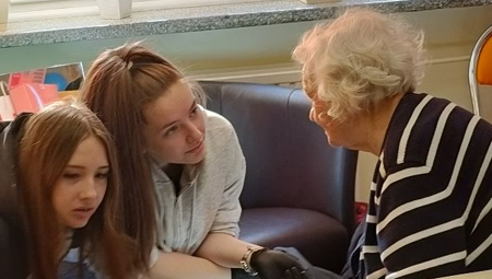 Zakład Piękna i Uśmiechu czyli Europejski Dzień Seniora